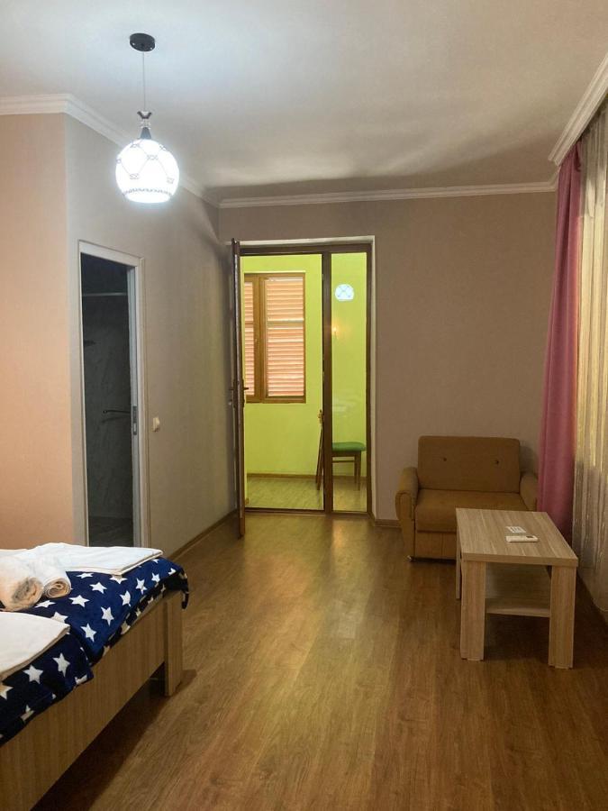 Hotel Happy Holiday Achalciche Zewnętrze zdjęcie